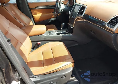 2012 Jeep Grand Cherokee Overland z USA, uszkodzony, nr VIN 1C4RJFCT5CC288288